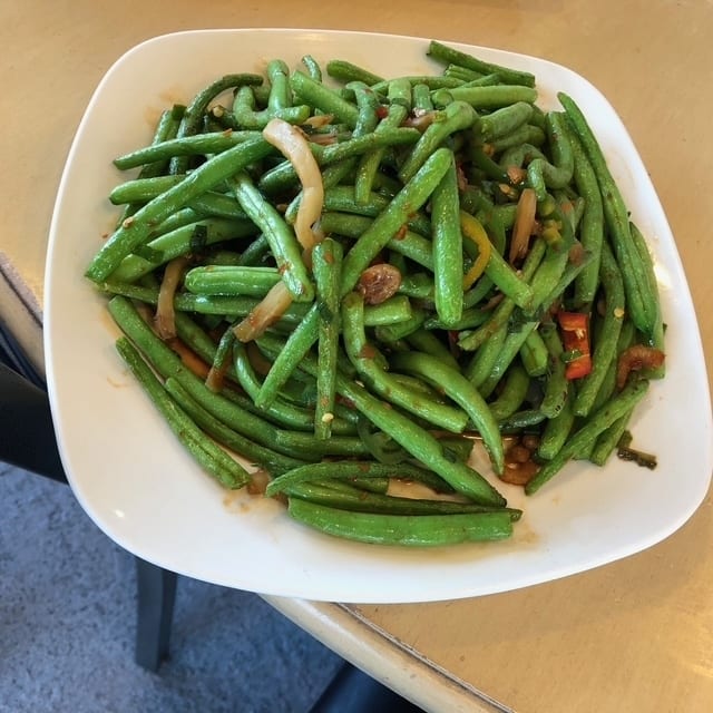 141 干煸四季豆 SAUTEED STRING BEAN.