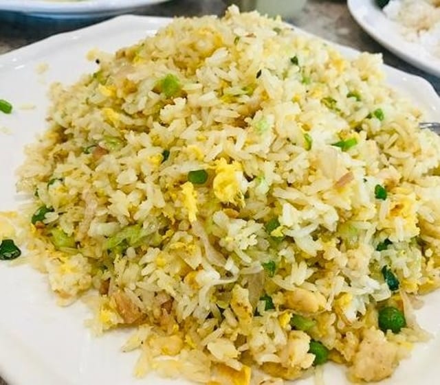 40 素炒饭 VEGETARIAN FRIED RICE.