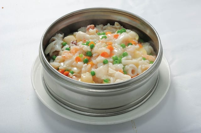 129 龙仔玉子豆腐 HOUSE STEAMED BEAN CURD CUBE.