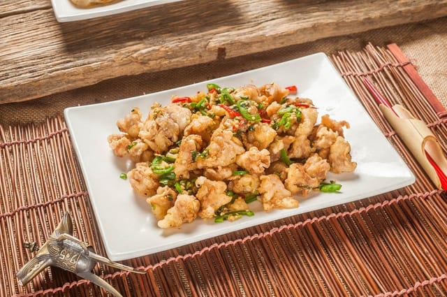 117 椒盐鲜鱿 SALT & PEPPER CALAMARI.